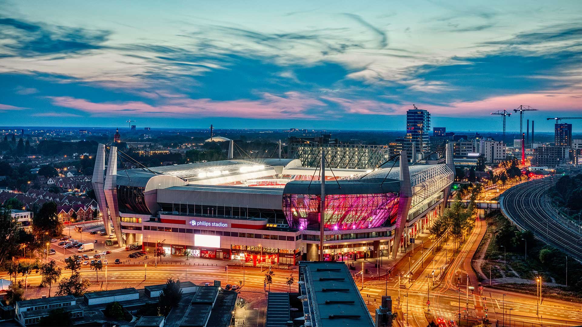 LC_PSV-stadium-drone-shot
